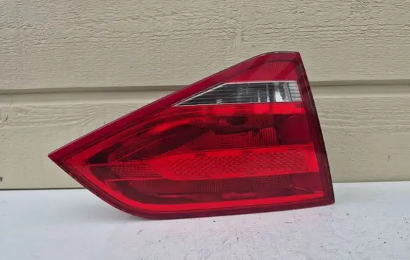 Audi A4 S4 B8 8K Tailgate rear/tail lights 166973