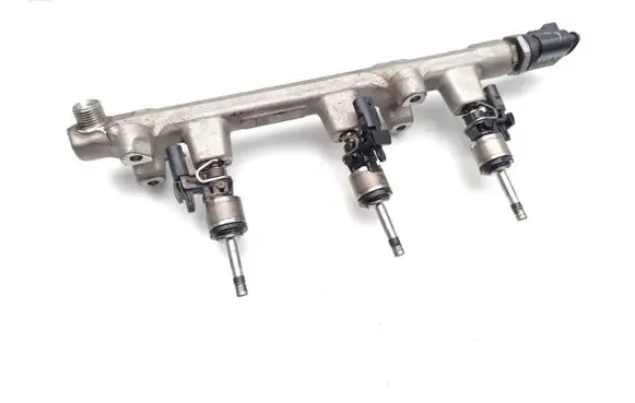 Skoda Scala Fuel injectors set 0261500443 0261545169 05C133320A