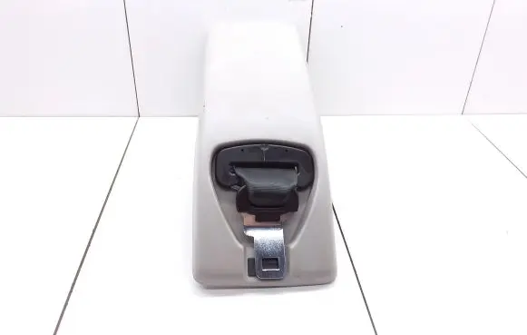 Peugeot 307 Middle seatbelt (rear) 3440286 964124497701