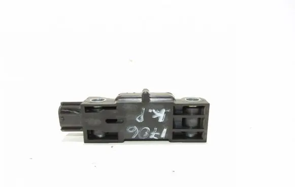Suzuki Grand Vitara II Airbag deployment crash/impact sensor 3893065J30