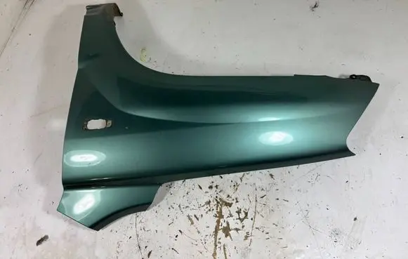 KIA Sportage Fender