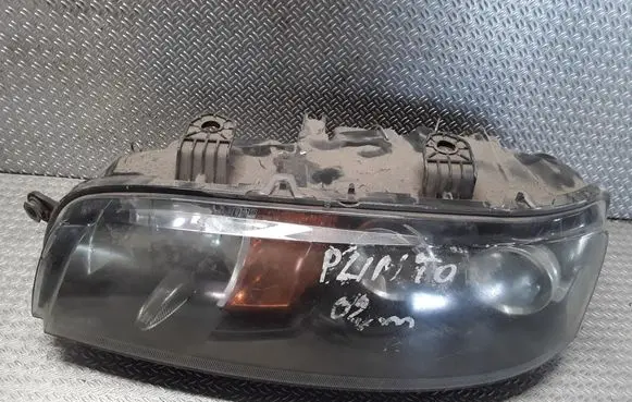 Fiat Punto (188) Headlight/headlamp 89100957