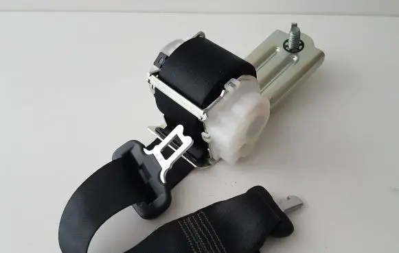 Subaru Forester SK Middle seatbelt (rear) 7J5720 069933 1000035