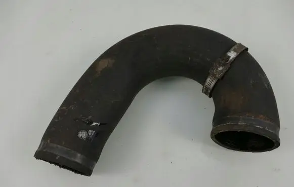 Volvo S40, V40 Intercooler hose/pipe 823529