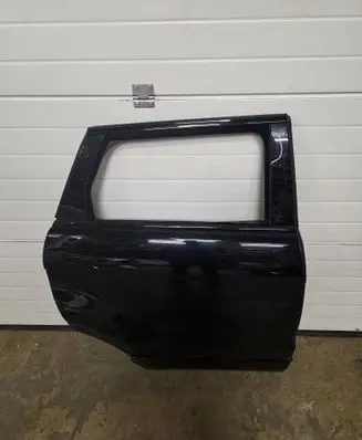 Land Rover Evoque I Rear door 