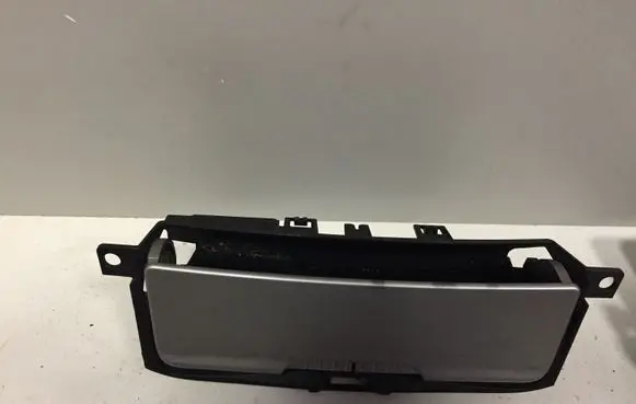 Ashtray (front)