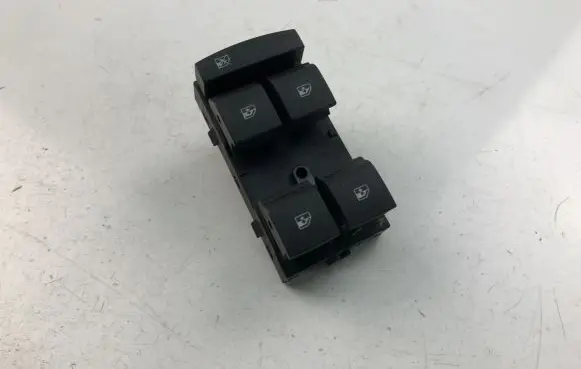 Opel Mokka X Electric window control switch 13305009