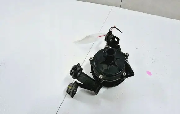 Hyundai Kona I Water pump 36900-2B500