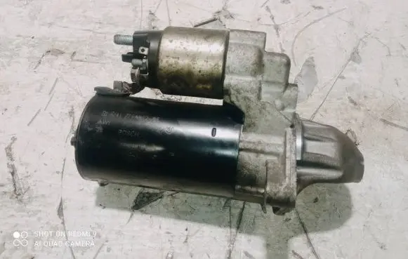 BMW 7 E65 E66 Starter motor 7794952 0001115041