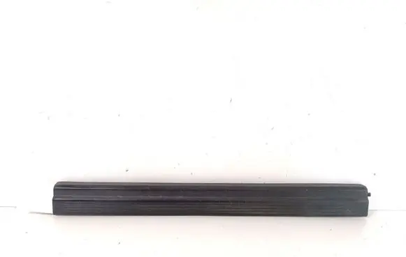 Mercedes-Benz E W212 Front sill trim cover A2126860136