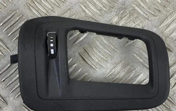 Jeep Grand Cherokee WL Other interior part 6ML13TX7AB 6ML13TRMAB