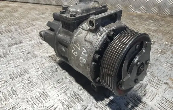 Volkswagen PASSAT B6 Air conditioning (A/C) compressor (pump) 1K0820803S