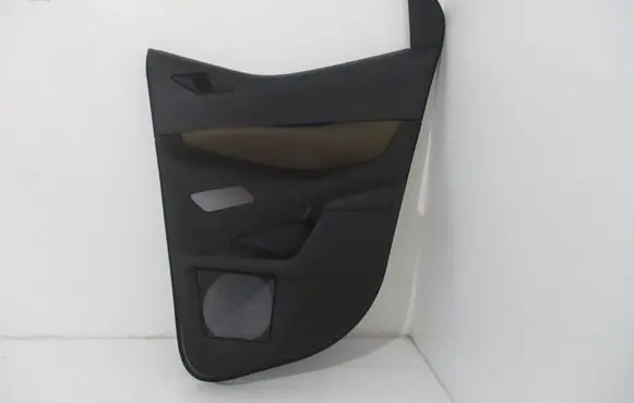 DS Automobiles 3 Crossback Rear door card panel trim 98208118AC