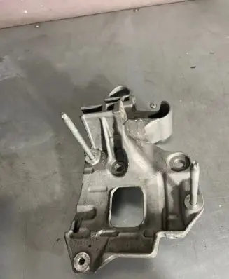 Generator/alternator bracket