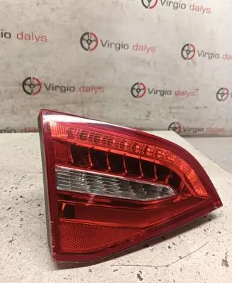 Audi A4 S4 B8 8K Tailgate rear/tail lights 8K9945093E 211112L