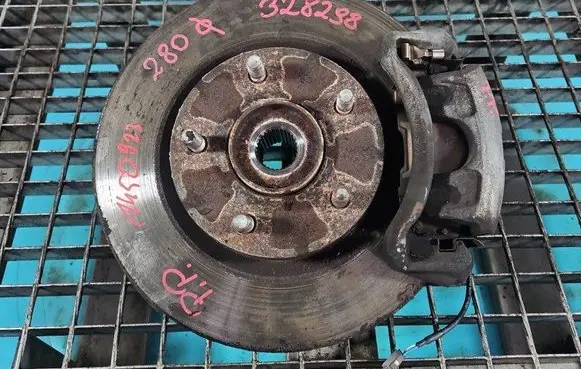 Nissan Juke I F15 Front wheel hub spindle knuckle IMPRK1450923