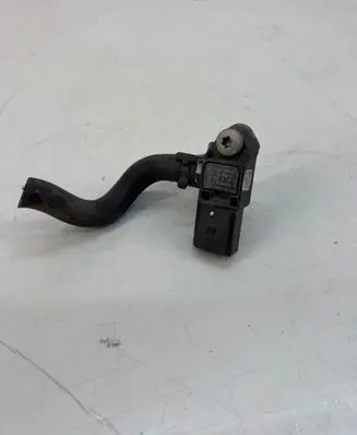 Volkswagen PASSAT B8 Exhaust gas pressure sensor 04L906051B