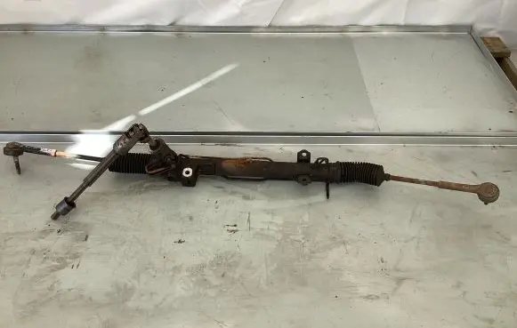 Chrysler Voyager Steering rack