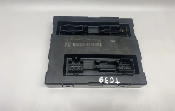 Audi A8 S8 D4 4H Central body control module 4H0907064BD