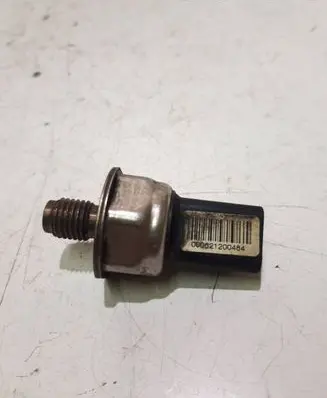 Fuel pressure sensor