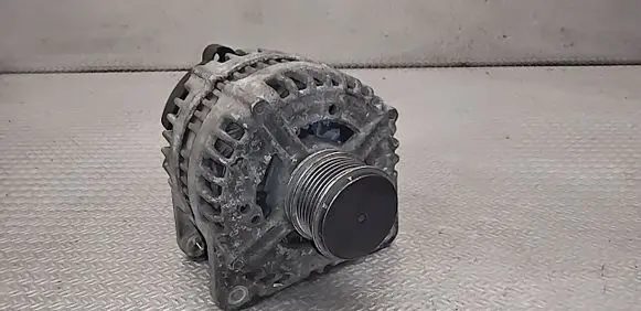 Volkswagen PASSAT B6 Generator/alternator 03G903023 0121715003