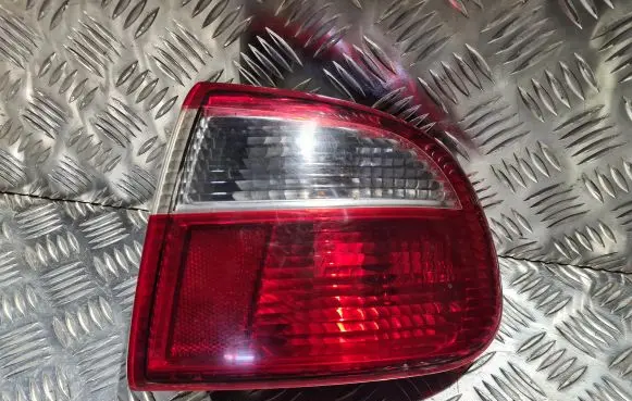 Seat Toledo II (1M) Rear/tail lights 1M5945096B