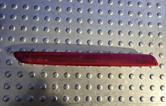 Rear tail light reflector