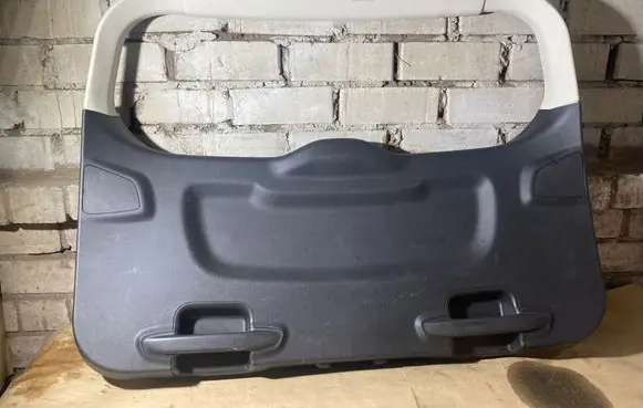 Ford Focus Tailgate trim BM51N40411A BM51N42907ACW BM51N42906ACW