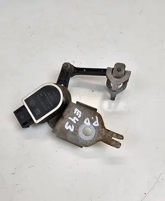 Headlight level adjustment motor