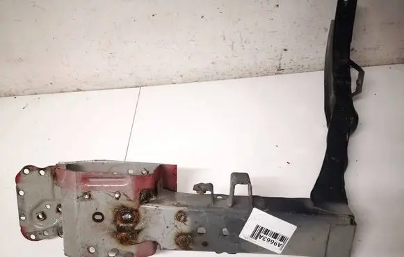 Mitsubishi ASX Headlight/headlamp mounting bracket 