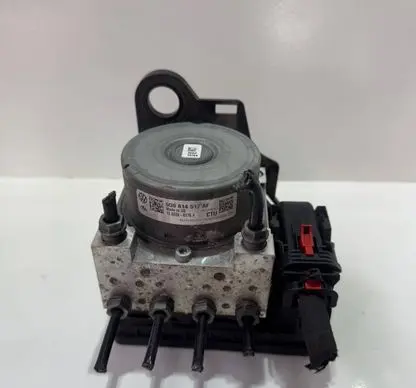Skoda Octavia Mk3 (5E) ABS Pump 5Q0614517AF 10022007764