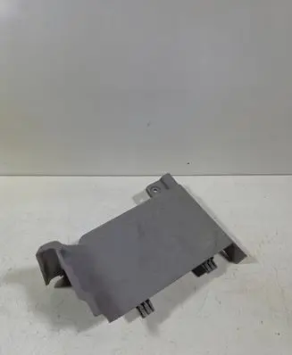Trunk/boot sill cover protection