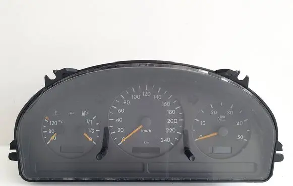 Mercedes-Benz ML W163 Speedometer (instrument cluster) A1635407611