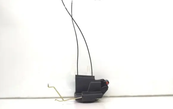 Hyundai Tucson JM Front door lock