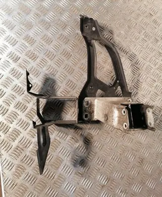 BMW 5 E60 E61 Front bumper mounting bracket 7163483