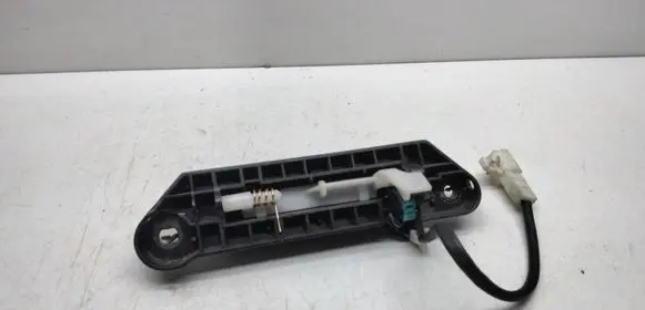 Toyota Avensis Verso Tailgate opening switch 