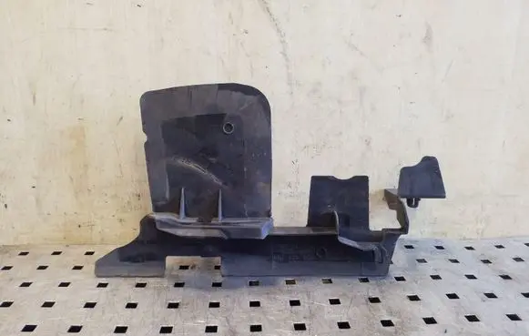 Volkswagen Eos Intercooler air guide/duct channel 1Q0121283
