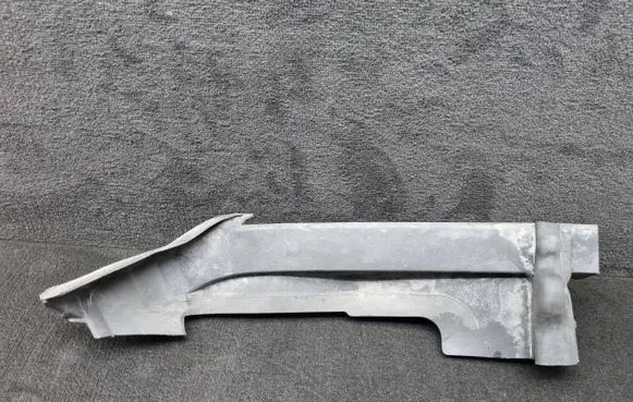 Audi Q7 4M Fender trim (molding) 4M0821169C