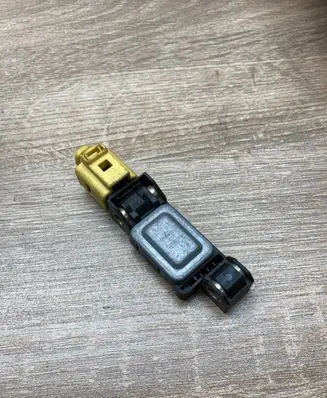 Audi A6 S6 C5 4B Airbag deployment crash/impact sensor 4B0959643C 250302