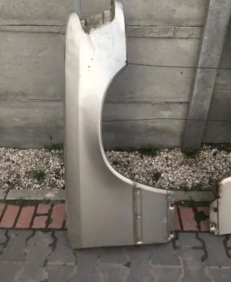 Mercedes-Benz E W124 Fender 