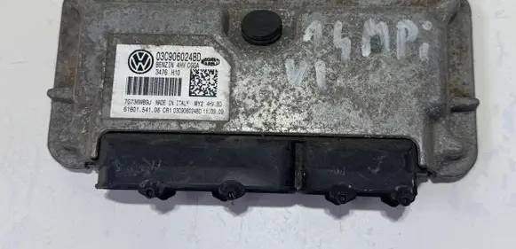 Volkswagen Golf VI Engine control unit/module 03C906024BD 7G736WB9J 6160154106