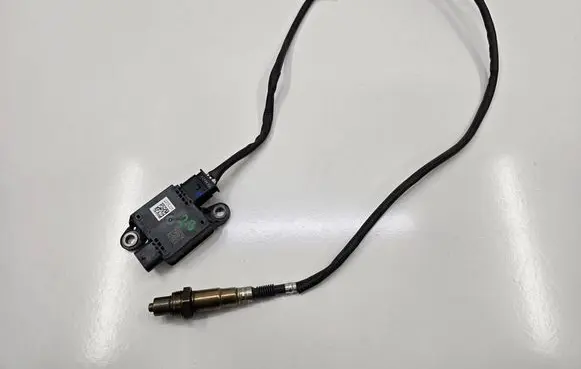BMW 8 G15 Lambda probe sensor 847772401