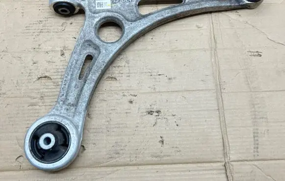 KIA Niro Front lower control arm/wishbone 54501AT000