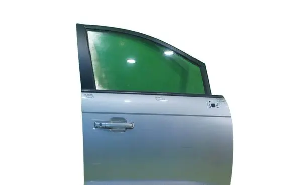 SsangYong Rodius Front door PRZOD PRAWE