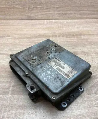 Citroen Xsara Picasso Engine control unit/module ECU 0261203811 9622821780