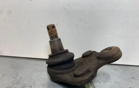 Honda CR-V Front ball joint 