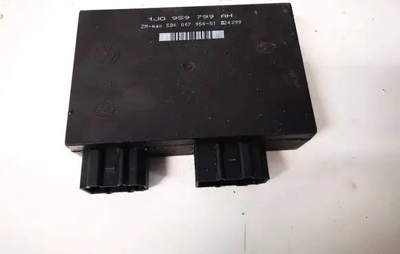 Volkswagen Golf IV Comfort/convenience module 1J0959799AH