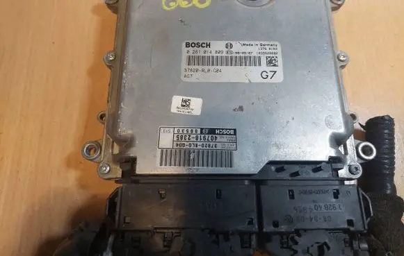 Honda Accord Engine control unit/module ECU 0281014809 37820-RL0-G04 1039S28692