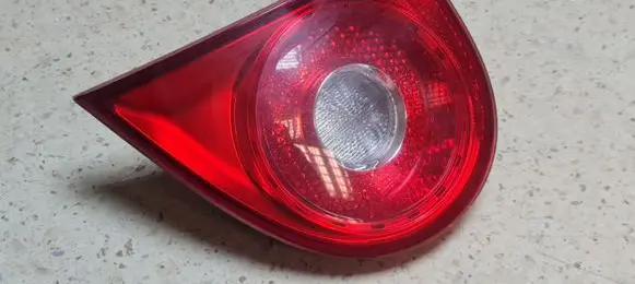 Volkswagen Golf V Tailgate rear/tail lights 1K6945094F