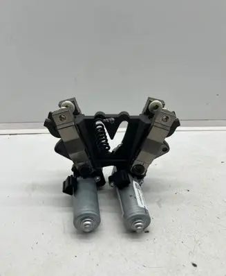 Tesla Model X Other interior part 160736000G SPR22230053737